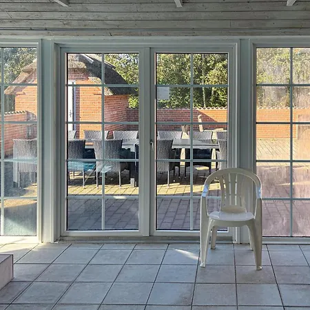 Lovely In Vaeggerlose With Sauna 度假居 Bøtø By