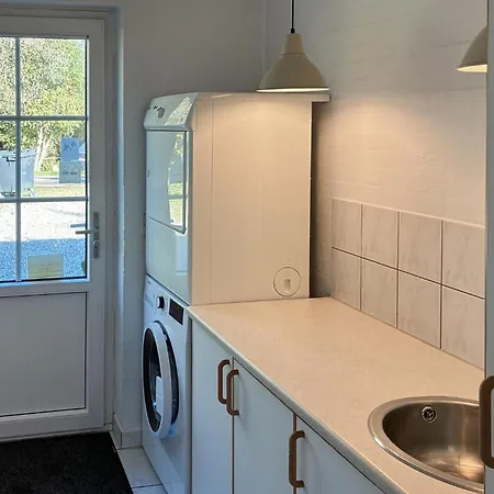 度假居 Lovely In Vaeggerlose With Sauna *