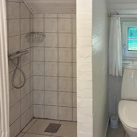 度假居 Lovely In Vaeggerlose With Sauna *